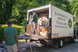 Best Construction Debris Removal  in Cumberland, IN
